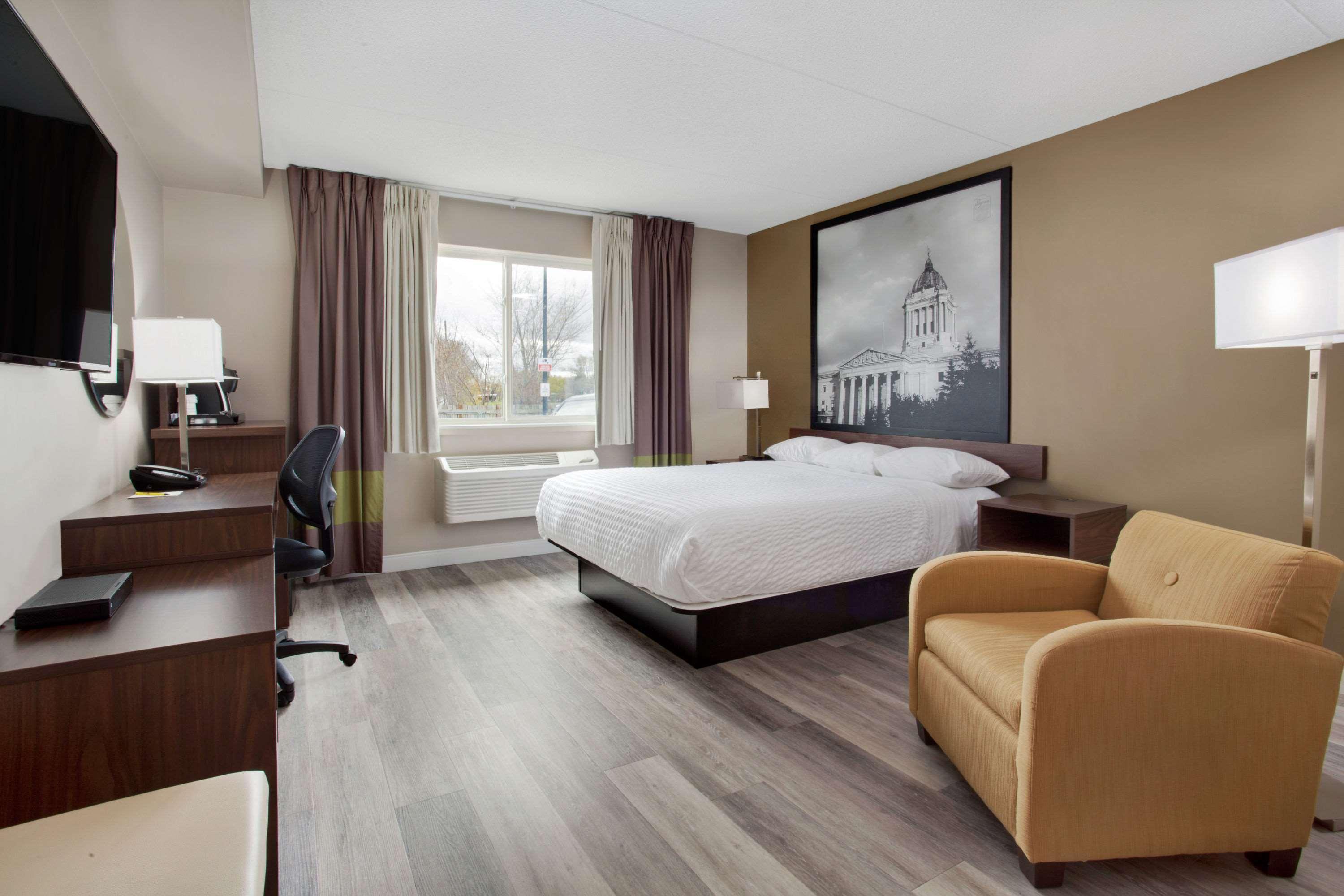 Super 8 By Wyndham Winnipeg West Exteriér fotografie