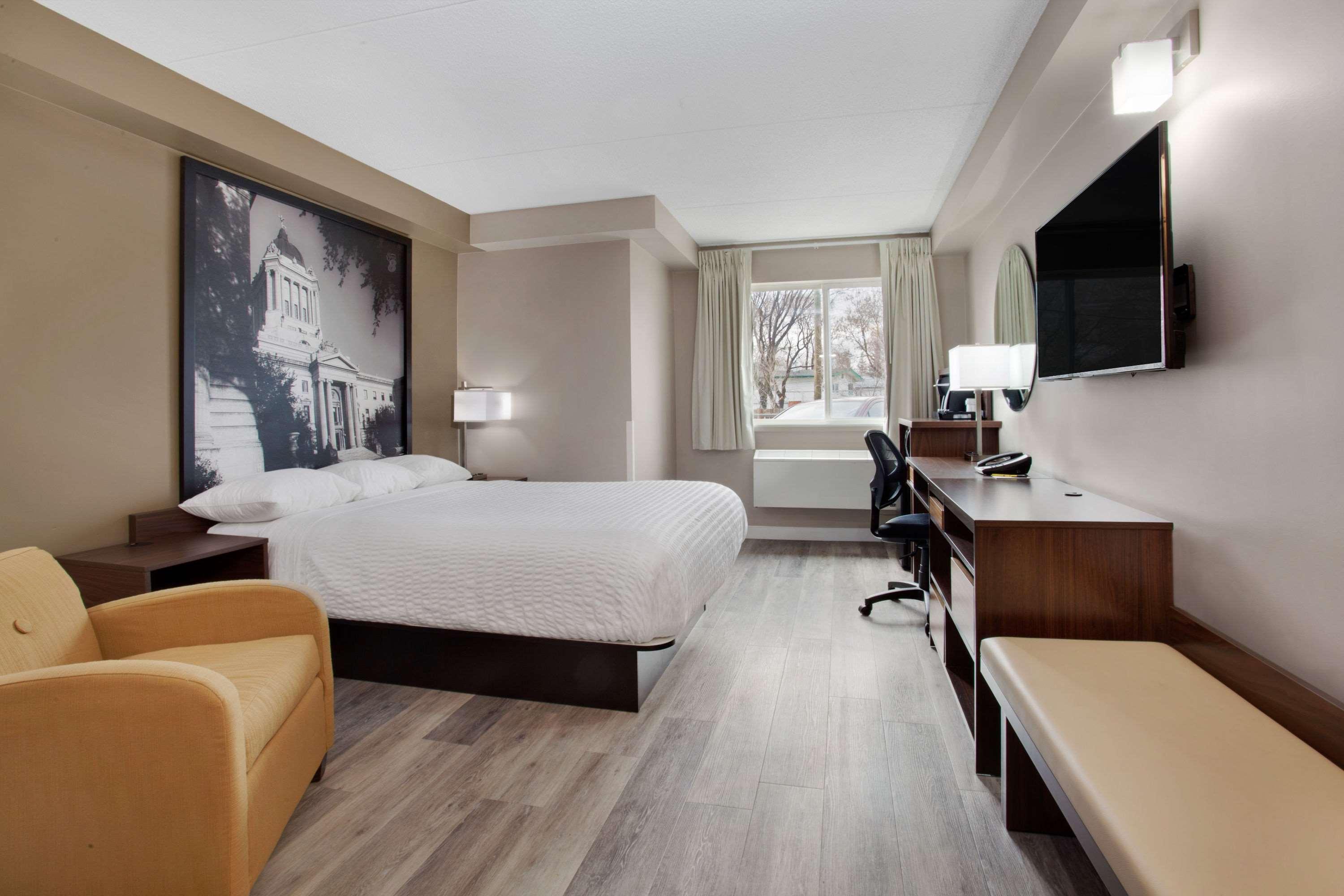 Super 8 By Wyndham Winnipeg West Exteriér fotografie