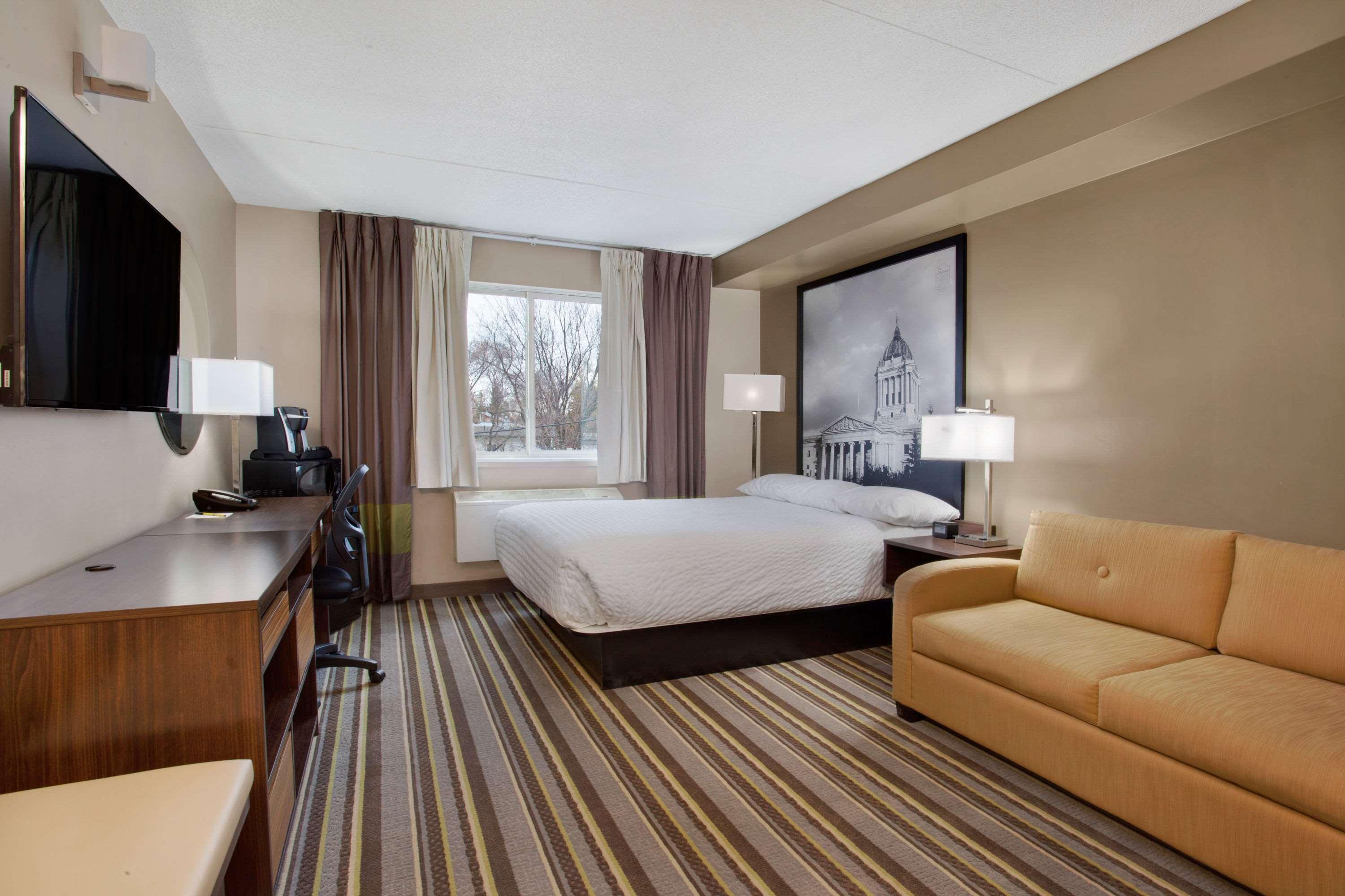 Super 8 By Wyndham Winnipeg West Exteriér fotografie